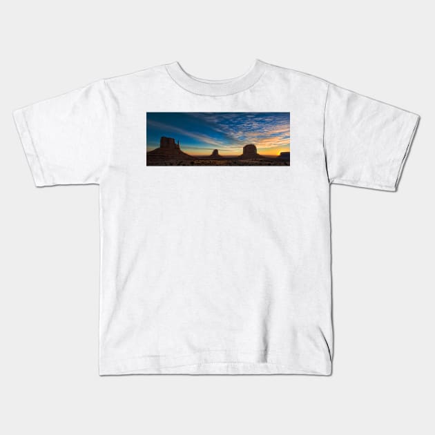 Sunrise on Monument Valley Kids T-Shirt by jforno